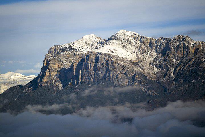 ホテル Hostal Pirineos アインサ エクステリア 写真